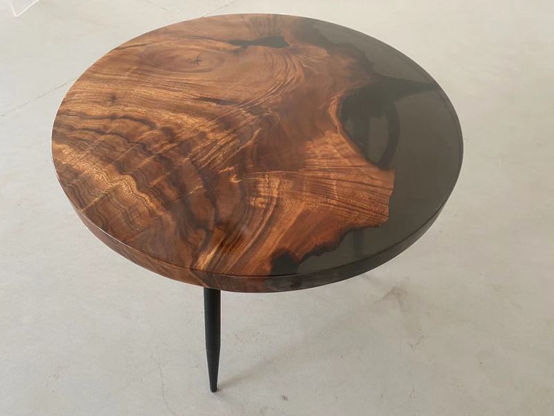 Would You Like This Epoxy Wood Coffee Table?
