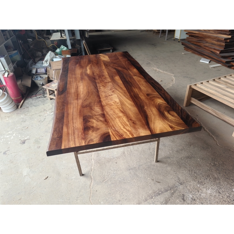 Custom Made Live Edge Natural Edge Solid Wood Table Top Suar Wood Countertop Modern Classic Rain Wood Restaurant Tops